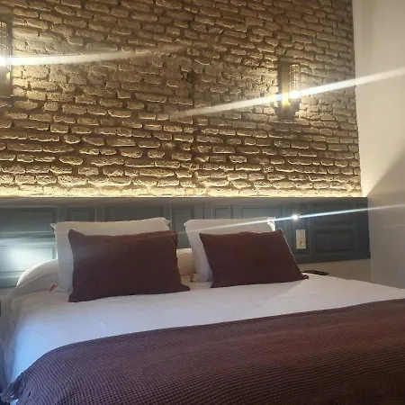 San Jorge Suites Triana Sevilla Buitenkant foto